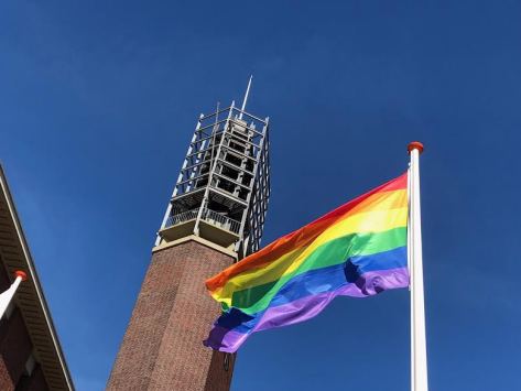regenboogvlag in vlissingen